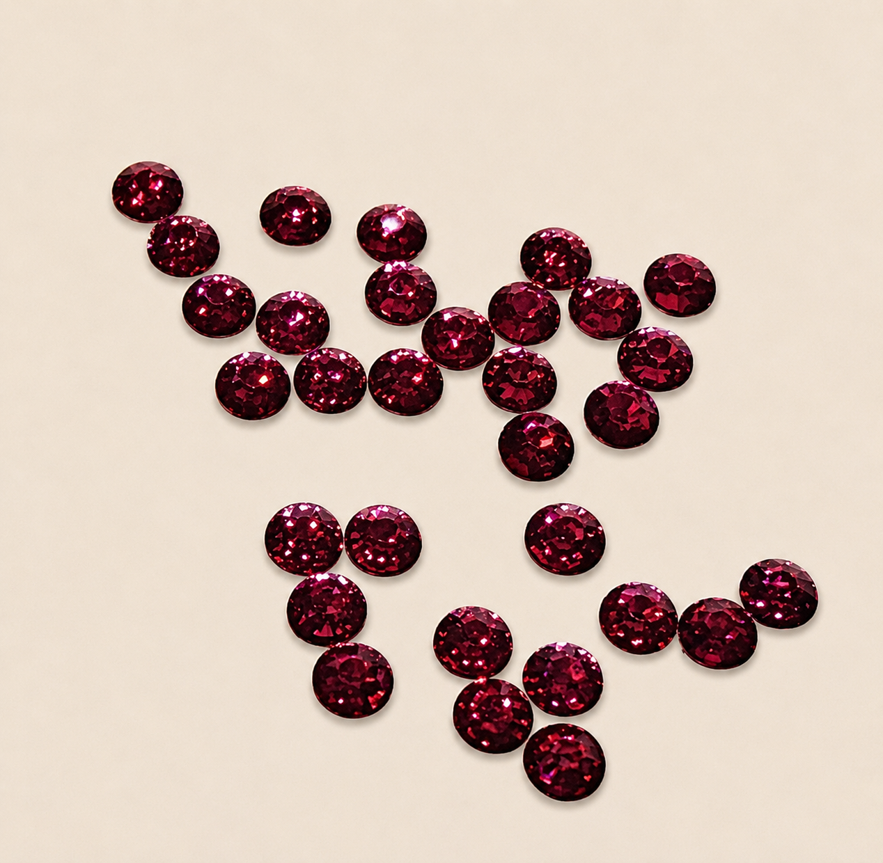 4 mm Magenta Rhinestone