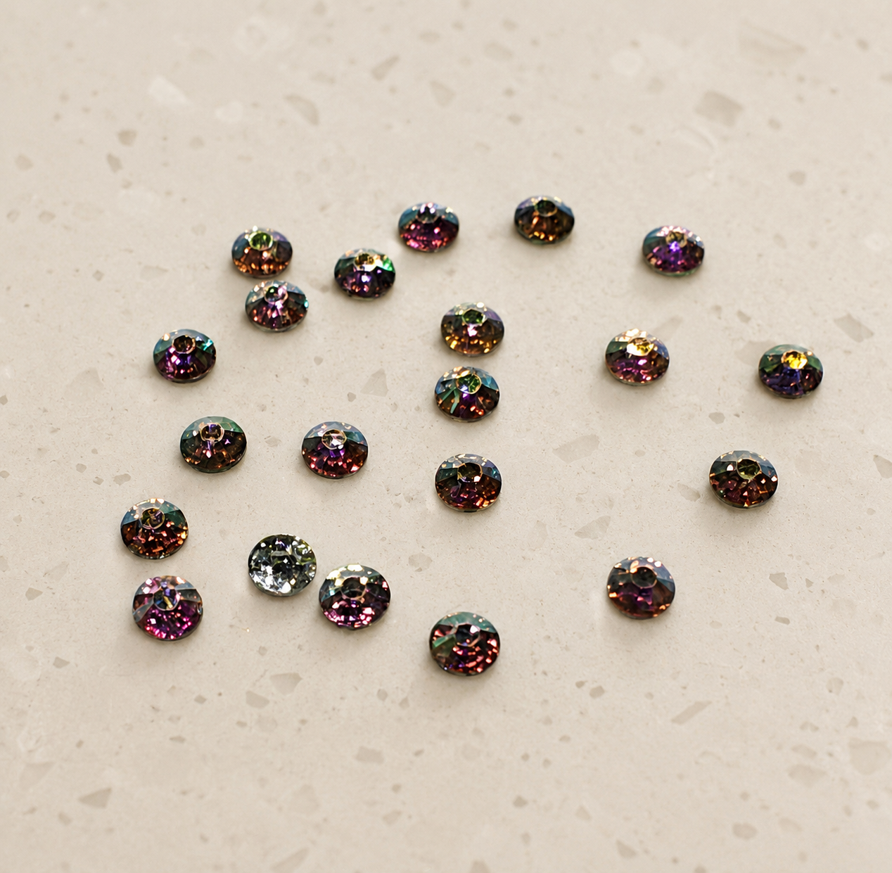 4 mm Rainbow Rhinestone