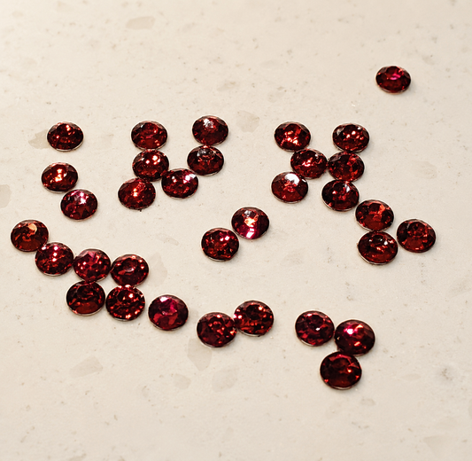 4 mm Red Rhinestone