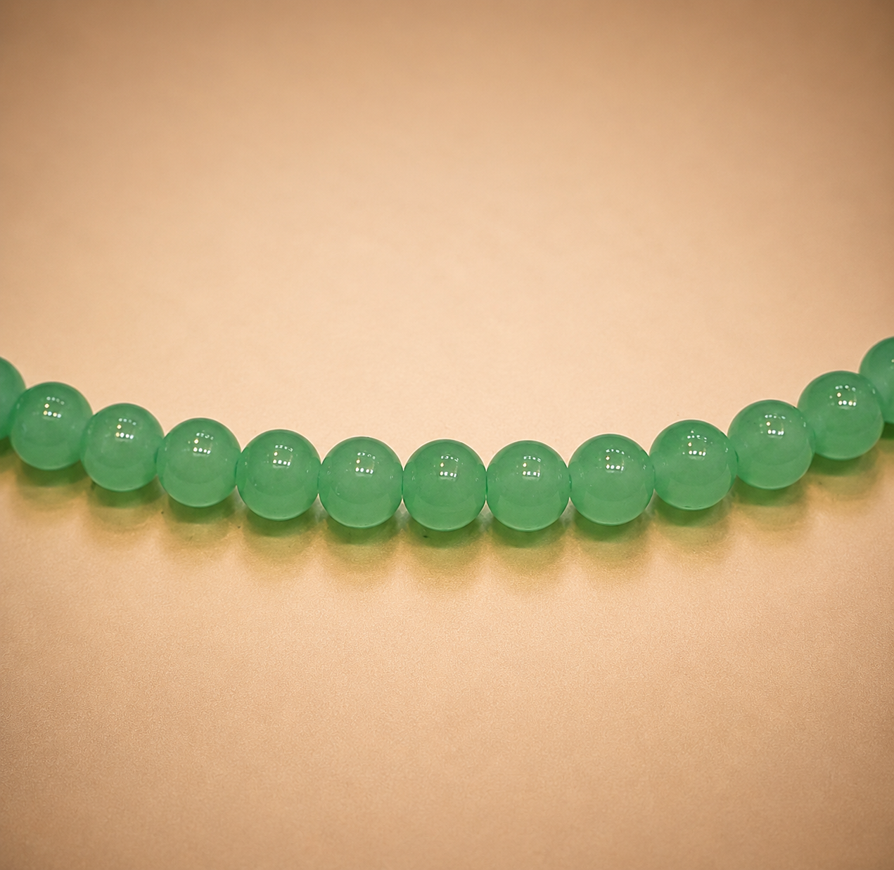 8mm Light Green Glass Jelly Bead