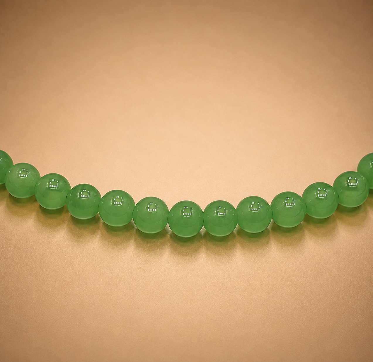 8mm Lighter Green Glass Jelly Bead