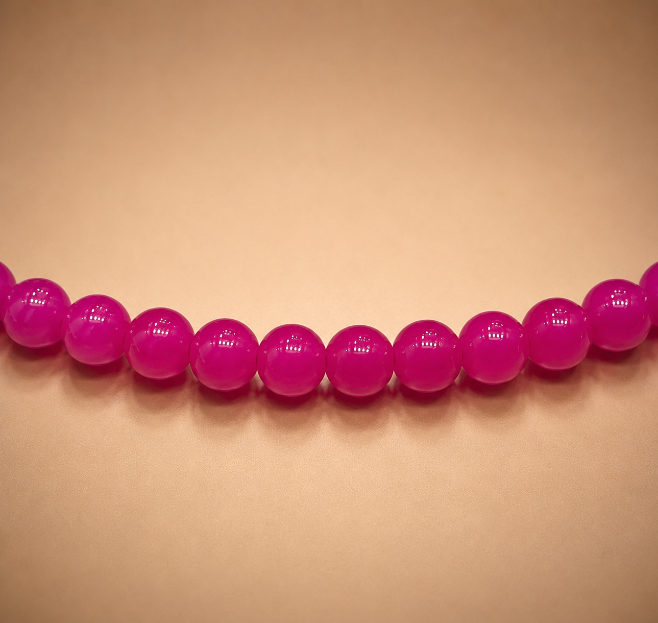 8mm Magents Glass Jelly Bead